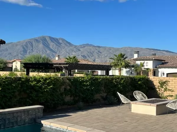 La Quinta, CA 92253,81665 Haflinger WAY