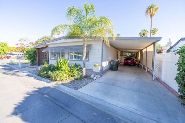 51 Calle De Las Nubes, Palm Springs, CA 92264