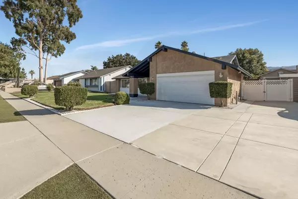 Corona, CA 92882,962 Esther DR