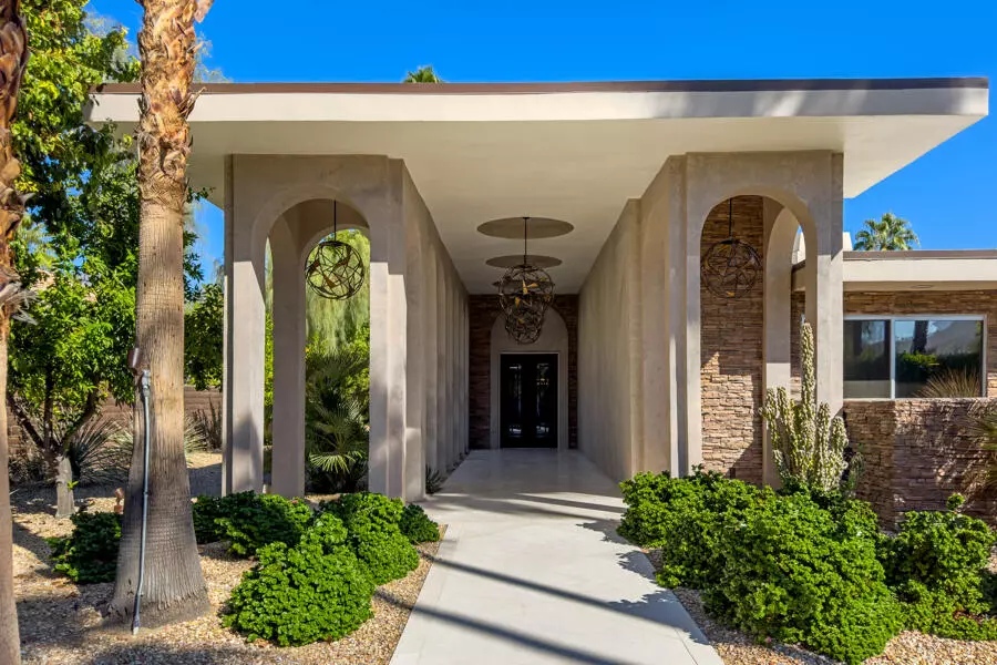 398 W Chino DR, Palm Springs, CA 92262