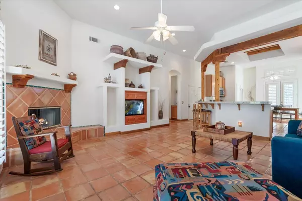 La Quinta, CA 92253,54715 Avenida Madero