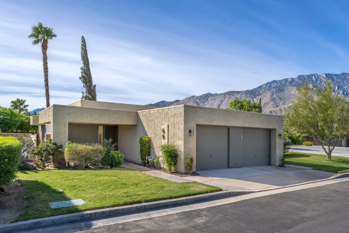 Palm Springs, CA 92262,1211 Sunflower LN