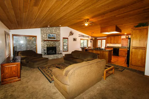 Big Bear City, CA 92314,1253 Panorama DR