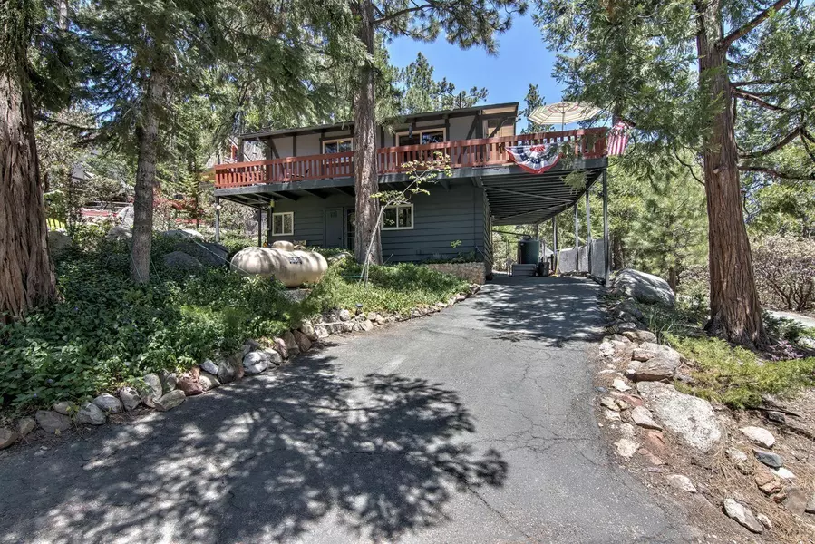 25426 Hotei LN, Idyllwild, CA 92549