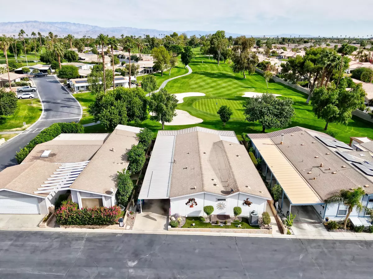 Palm Desert, CA 92260,73450 Country Club DR #329