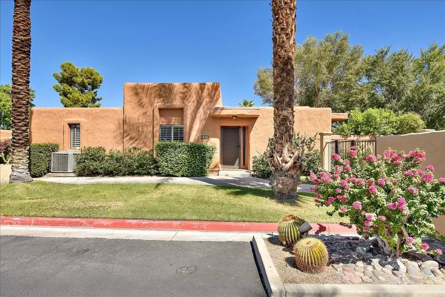 4890 N Winners CIR #F, Palm Springs, CA 92264