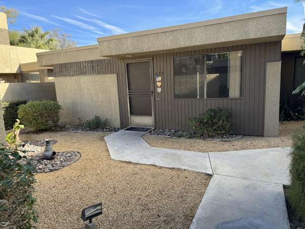 429 E Bradshaw LN #51,  Palm Springs,  CA 92262