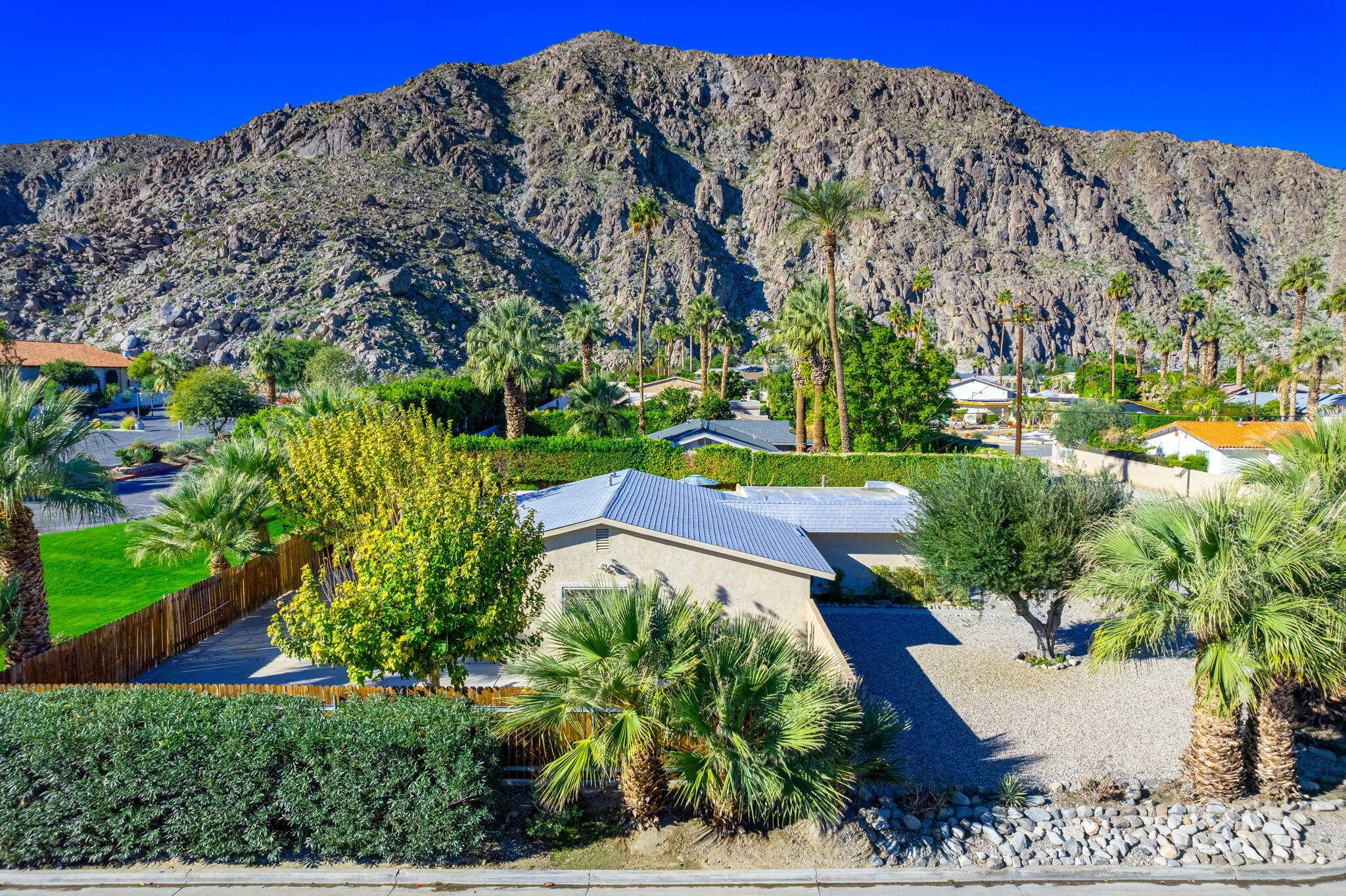 La Quinta, CA 92253,46975 Highland Palms DR