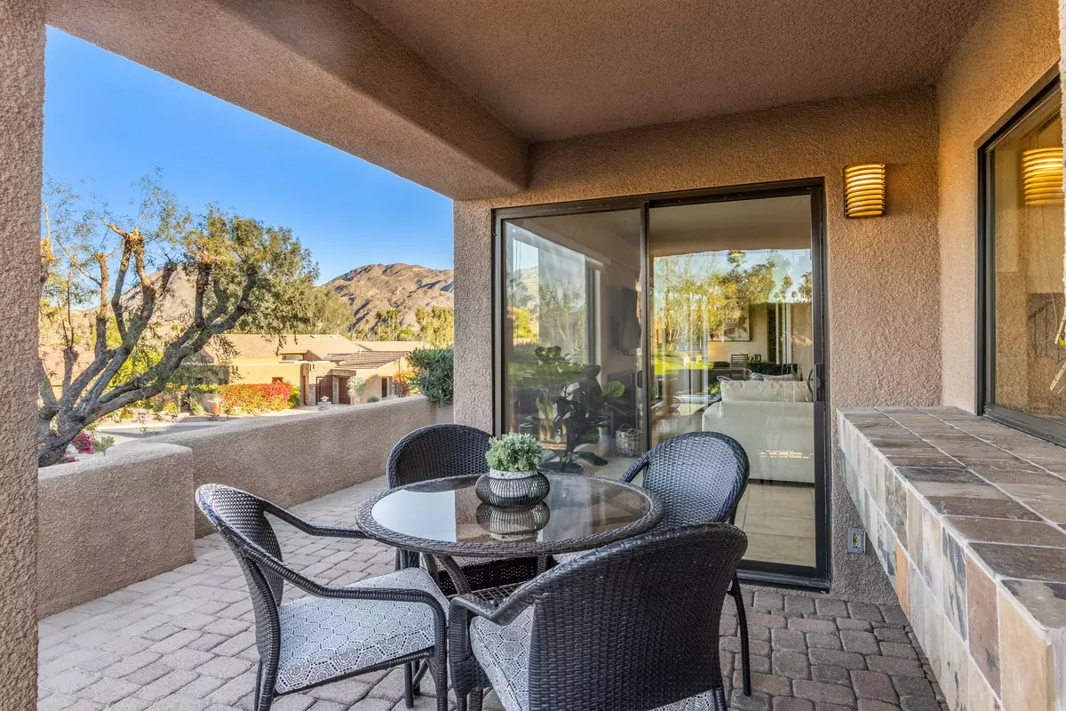 Palm Desert, CA 92260,73680 Greasewood LN