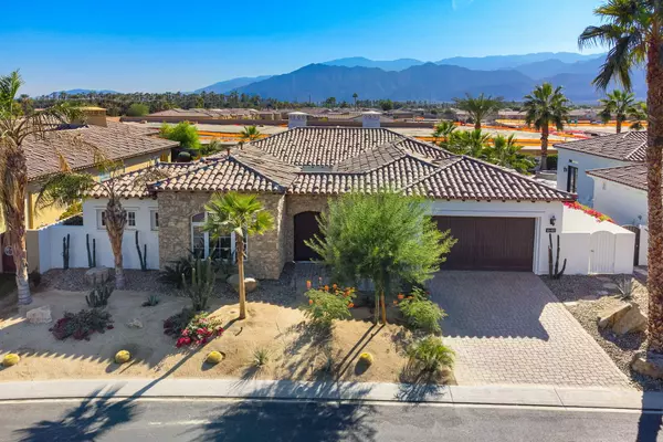 La Quinta, CA 92253,81957 Couples CT