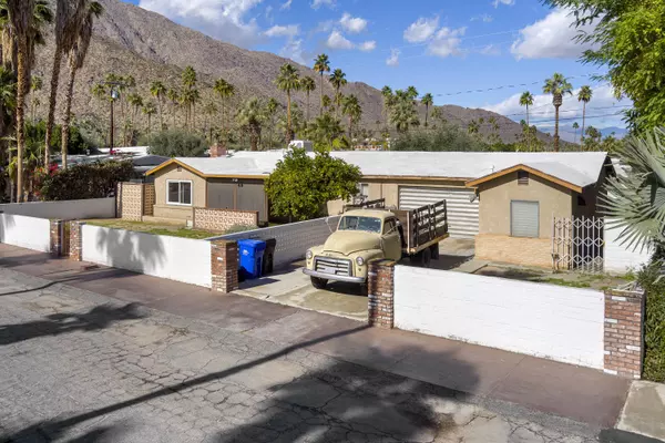 110 Canyon Rock RD, Palm Springs, CA 92264