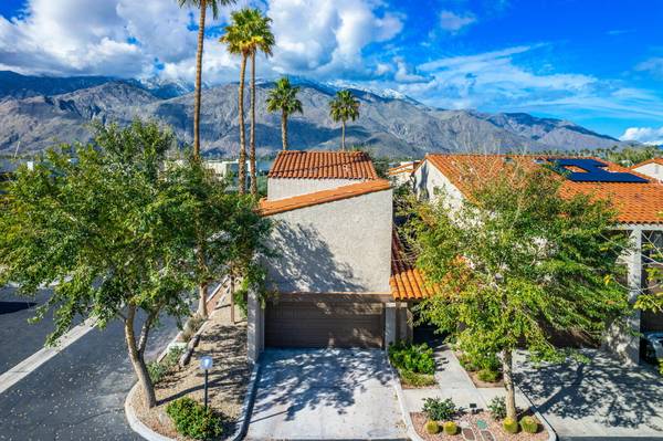 219 S Louella RD, Palm Springs, CA 92262