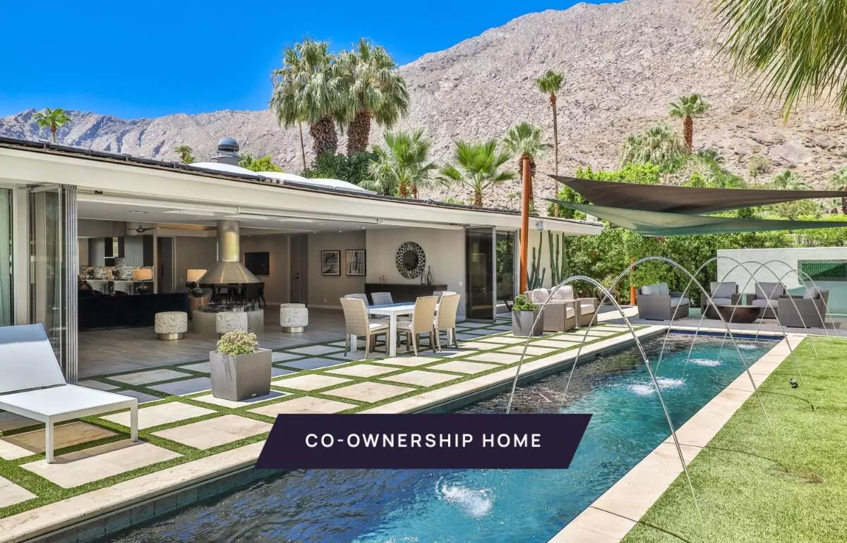 Palm Springs, CA 92262,580 W Panga WAY