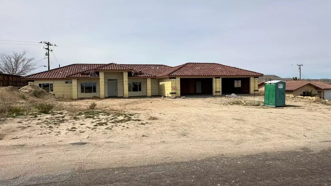 7160 Olympic RD, Joshua Tree, CA 92252