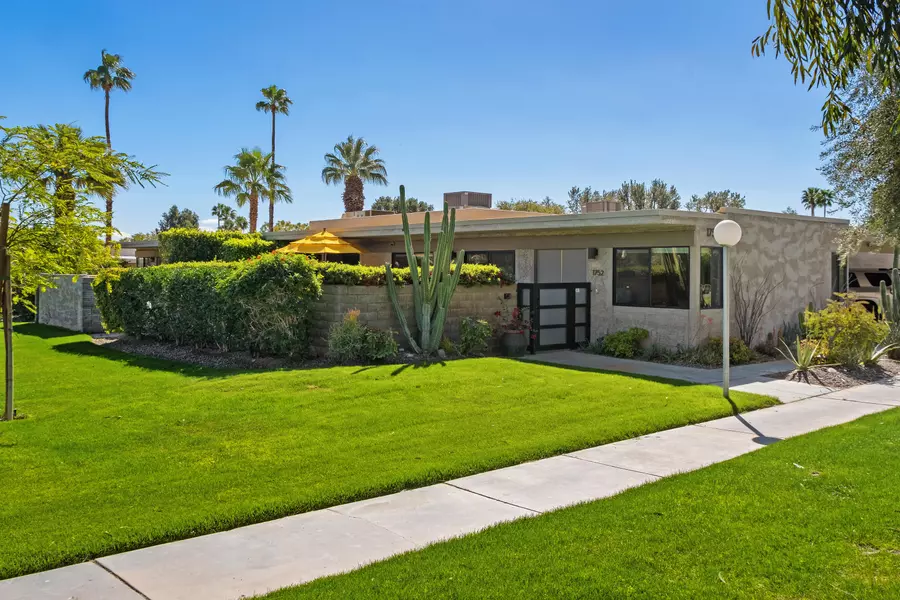 1752 E Chia RD, Palm Springs, CA 92262