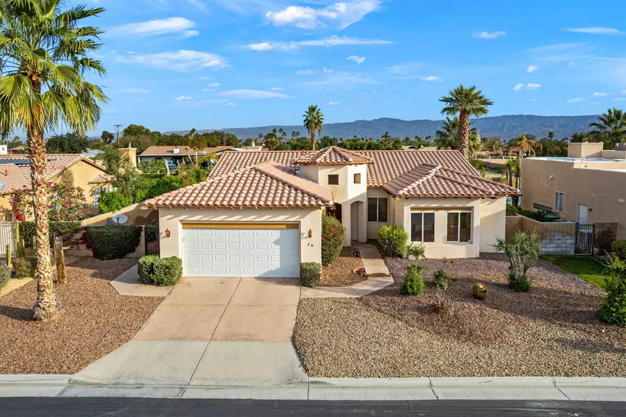 20 Tucson CIR, Palm Desert, CA 92211