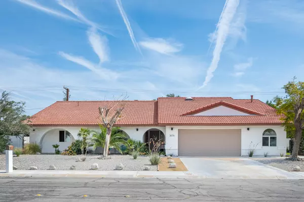 3076 N Farrell DR,  Palm Springs,  CA 92262