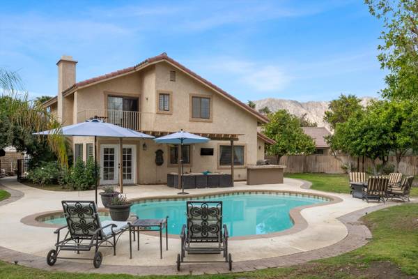 49010 Serenata CT, La Quinta, CA 92253