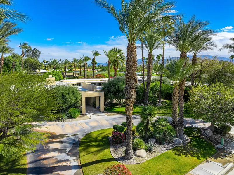 1210 N Via Donna, Palm Springs, CA 92262