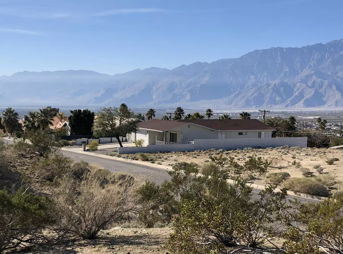 Desert Hot Springs, CA 92240,9705 Verbena DR