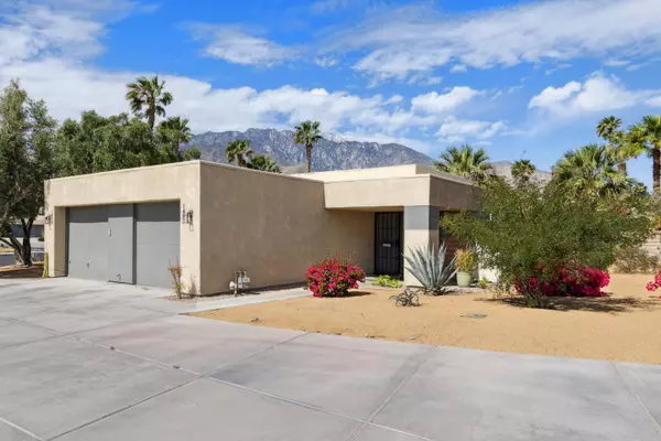 Palm Springs, CA 92262,1492 Sunflower CIR S