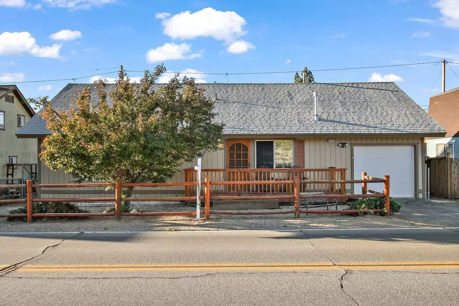 2135 State LN, Big Bear City, CA 92314