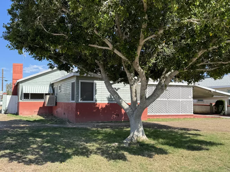 492 N 2nd ST, Blythe, CA 92225