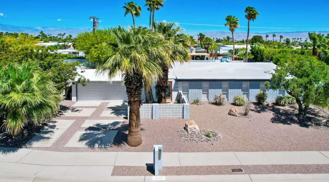 1102 E Adobe WAY, Palm Springs, CA 92262