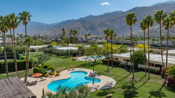 Palm Springs, CA 92262,450 N Greenhouse WAY