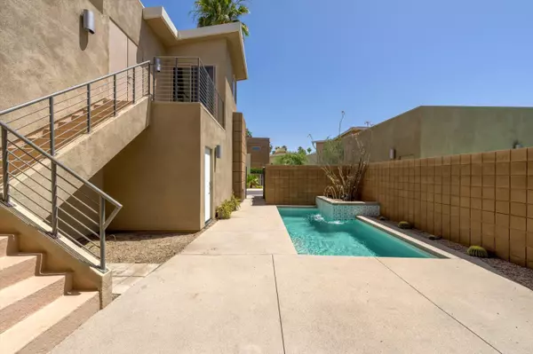 Palm Springs, CA 92264,962 Oceo CIR S