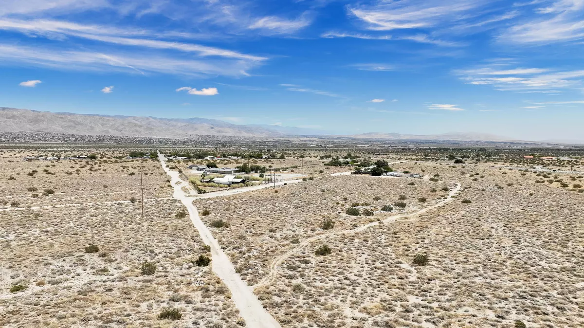 Desert Hot Springs, CA 92240,0 Mollies AVE