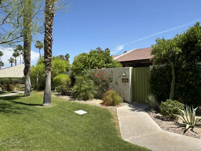 284 N Hermosa DR, Palm Springs, CA 92262