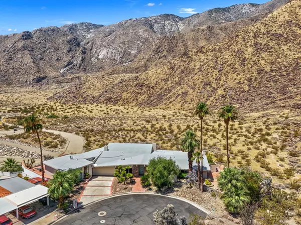 1133 W Dolores CT, Palm Springs, CA 92262