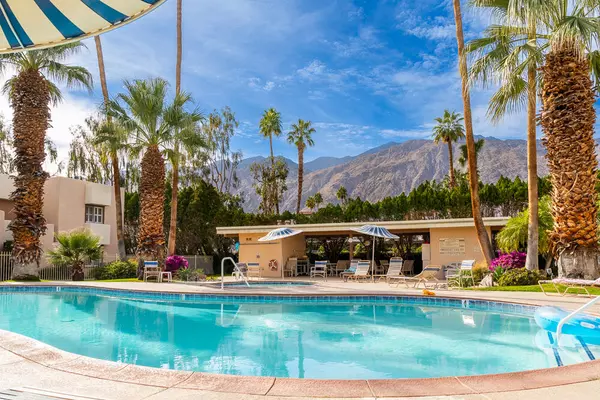 1268 E Ramon RD #35, Palm Springs, CA 92264