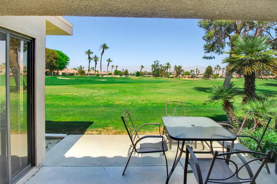 77062 Pauma Valley WAY, Palm Desert, CA 92211