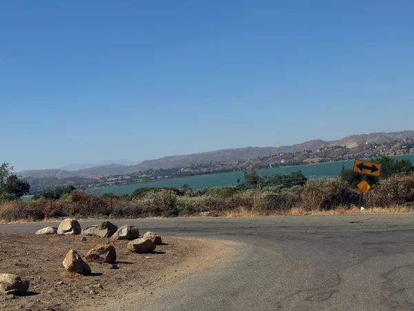 Lake Elsinore, CA 92530,0 Zeller