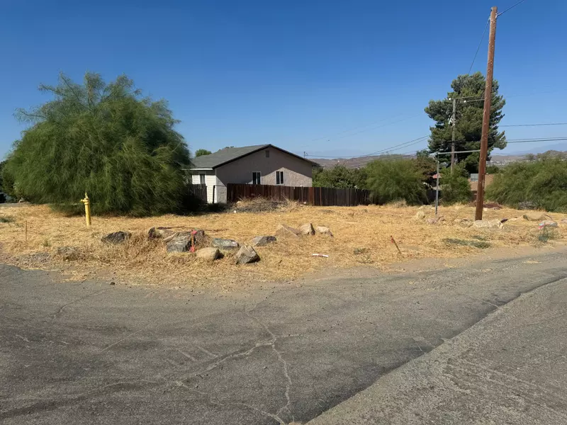 0 Zeller, Lake Elsinore, CA 92530