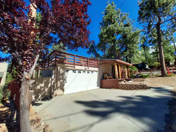 24835 Marion Ridge Dr, Idyllwild, CA 92549