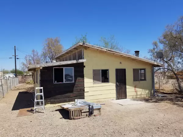 9548 Avenue D, Bombay Beach, CA 92257