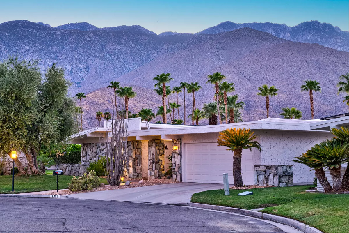 Palm Springs, CA 92264,2479 Playa CIR