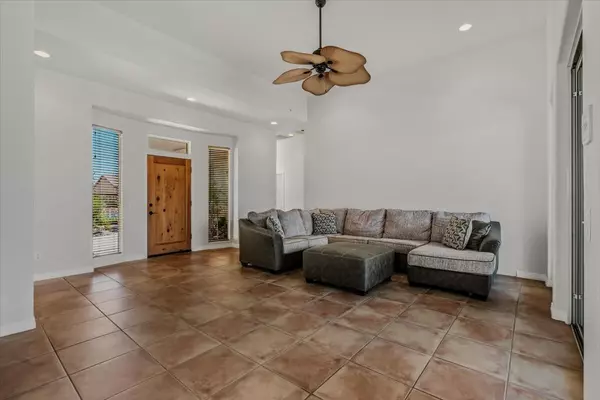 Palm Desert, CA 92211,81 Sedona CT