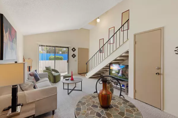 Rancho Mirage, CA 92270,34352 Laura WAY