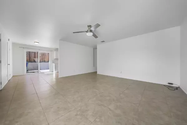 La Quinta, CA 92253,52425 Avenida Madero