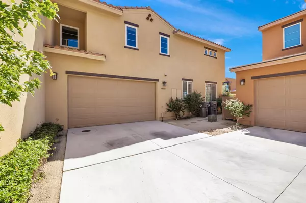 La Quinta, CA 92253,80097 Ironbark WAY