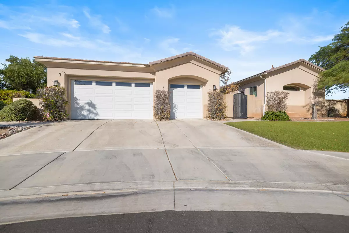 Rancho Mirage, CA 92270,7 Eiffel CT