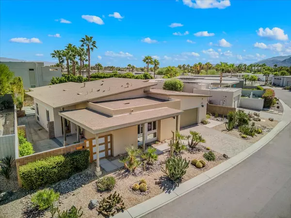 562 Skylar LN, Palm Springs, CA 92262