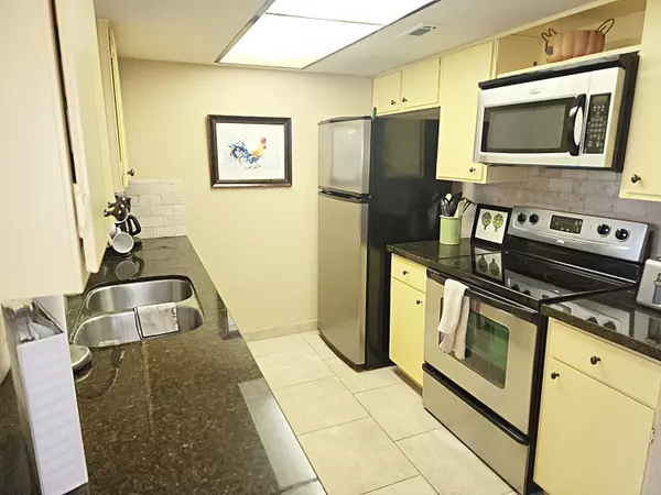 Palm Springs, CA 92264,5225 E Waverly DR #66