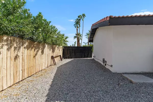 Palm Desert, CA 92260,46075 Verba Santa DR