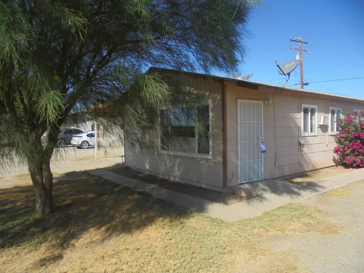 Blythe, CA 92225,2379 Mckinley DR