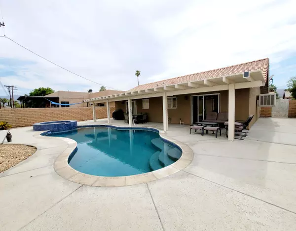 Palm Desert, CA 92260,43830 Buena CIR